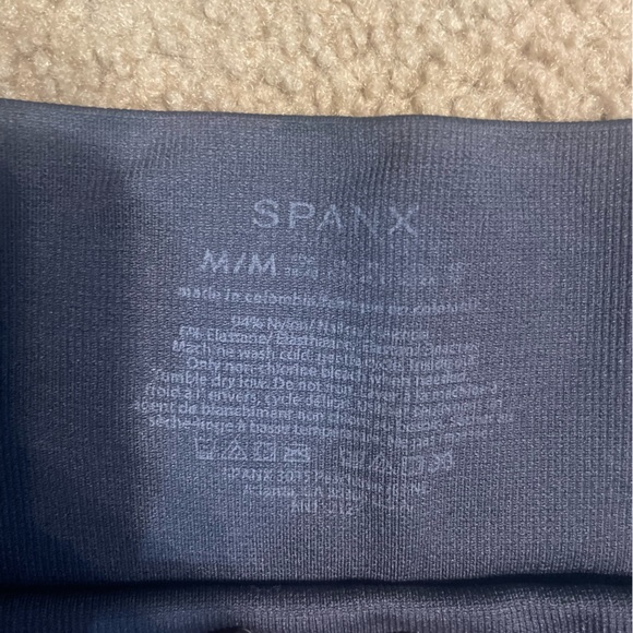 SPANX Brand leggings. Camp print. Worn a few times. In great condition. - Picture 2 of 2